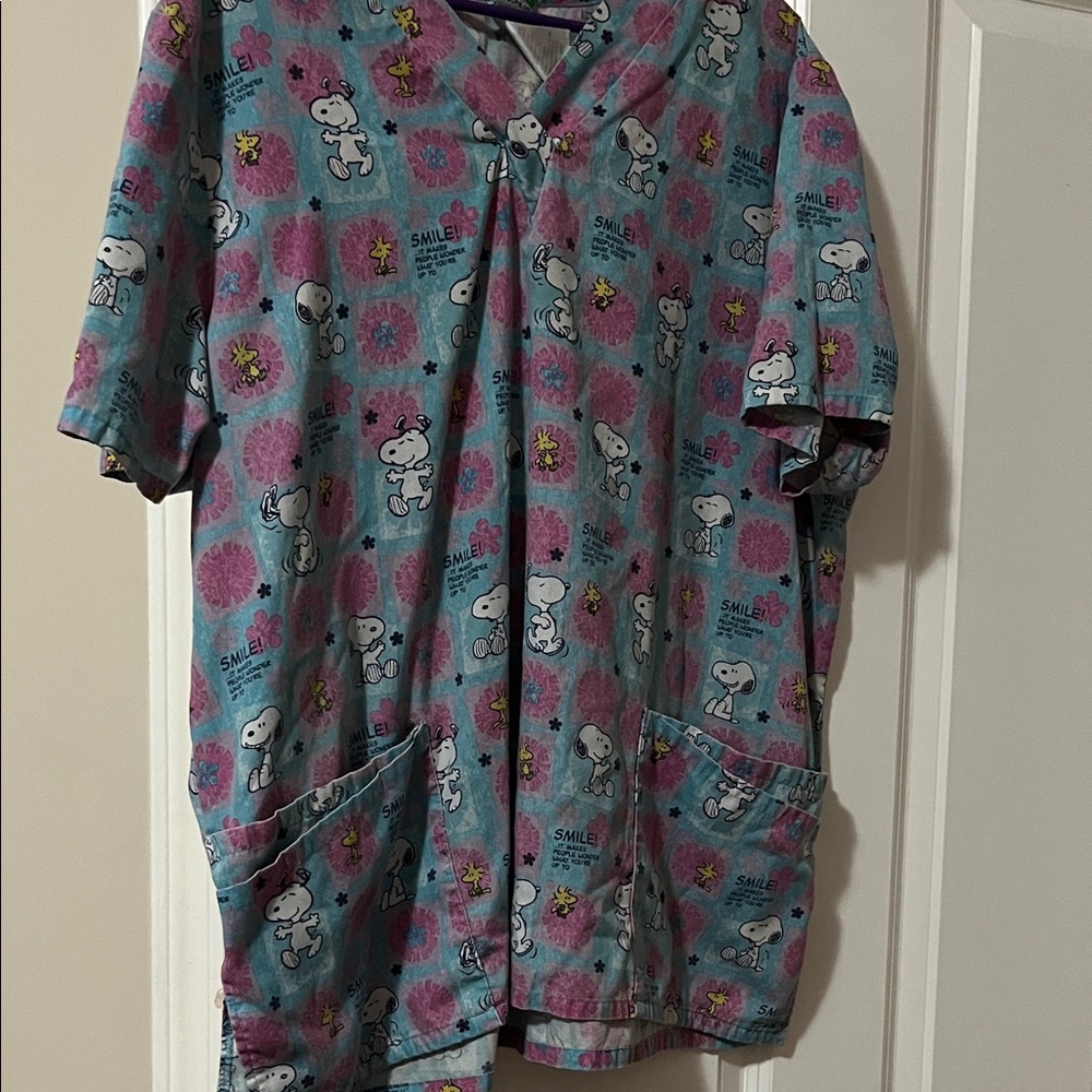 Snoopy Print Scrub Top